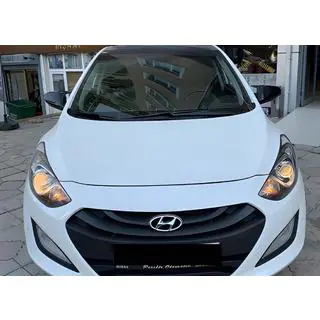 Peilinkuoret ilman vilkun aukkoa BMW-style (2 kpl) Hyundai Accent 2011–2017 kuva 1