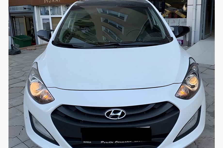 Hyundai Accent 2011–2017 Peilinkuoret ilman vilkun aukkoa BMW-style (2 kpl) Image