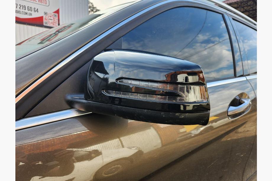 Mercedes S-class W221 2005–2013 AMG-Look peilinkuoret (2009-2013, 2 kpl) Image