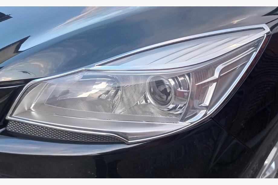 Ford Kuga/Escape 2013–2019 Kromiset ajovalojen kehykset 2013-2016 (ABS) Image