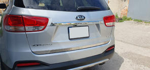 Kia Sorento III UM 2014–2020 Libao takaluukun kannen alareunan lista (ruostumaton teräs) kuva 2