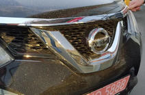 Nissan X-trail T32/Rogue 2014–2021 Konepellin tuuliohjain Libao (muovi) kuva 1