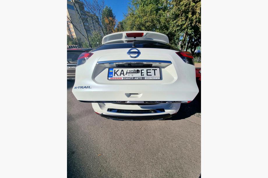Nissan X-trail T32/Rogue 2014–2021 Libao ruostumaton takaluukun reunalista Image