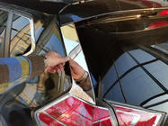 Nissan X-trail T32/Rogue 2014–2021 Kromiset takalasin pylvään suojalistat Libao (2 kpl, muovi) kuva 1