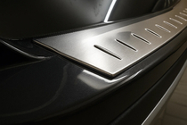Toyota Rav 4 2013–2018 Ruostumattomasta teräksestä takapuskurin suojalista Libao (2013-2016) kuva 3