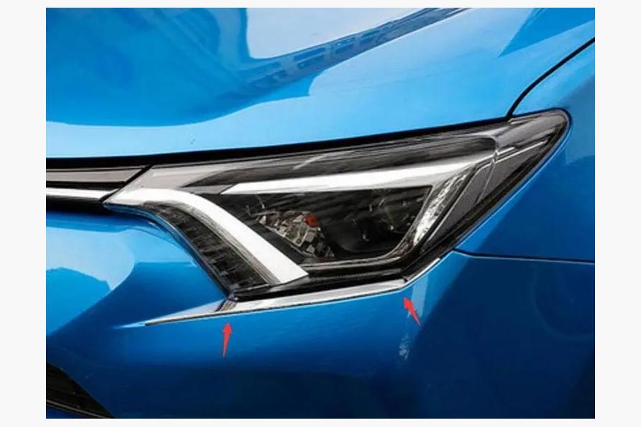 Toyota Rav 4 2013–2018 Ajovalojen alareunan koristelista Libao 2016-2018 (2 kpl, muovi) Image