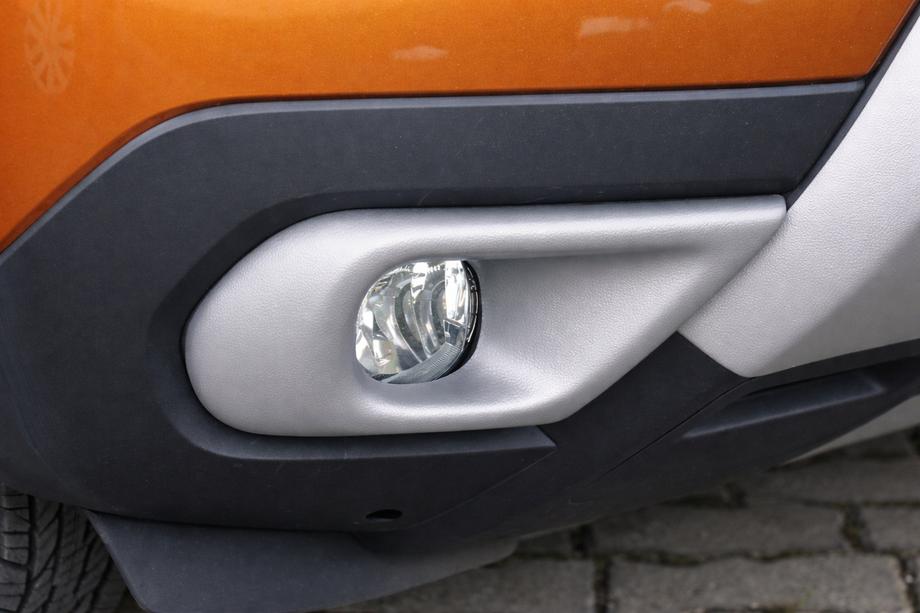 Dacia Duster 2018–2024 Sumuvalojen kehykset (ABS, harmaa) Image