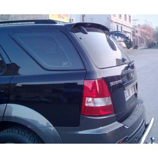 Meliset-spoileri (maalattavaksi) Kia Sorento I BL 2002–2009 kuva 2