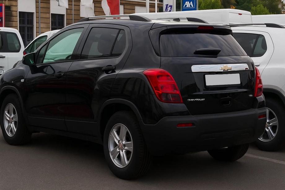 Chevrolet Trax 2012–2023 Kromilista rekisterikilven yläpuolelle Libao (ABS) Image