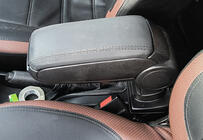 Opel Astra G Classic 1998–2012 Kuppitelineeseen asennettava käsinoja OmsaLine kuva 4
