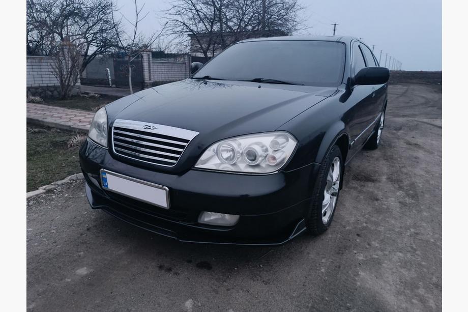 Yleismallinen etupuskurin lipspoileri Niken Black (ABS) Kuva 9