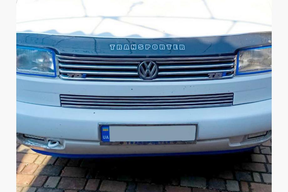 Volkswagen T4 Caravelle/Multivan 1990–2003 Kromattu rekisterikilven kehys Transporter (1 kpl, ruostumaton teräs) Image