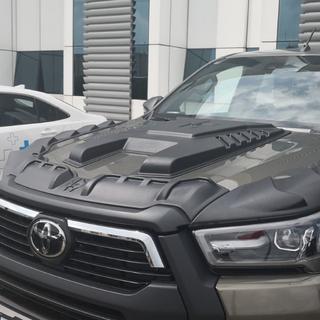Konepellin suojalista (2021+, ABS) Toyota Hilux 2015– kuva 2