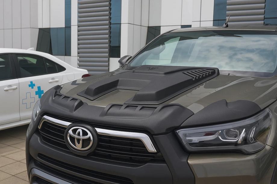 Toyota Hilux 2015– Konepellin suojalista (2021+, ABS) Image
