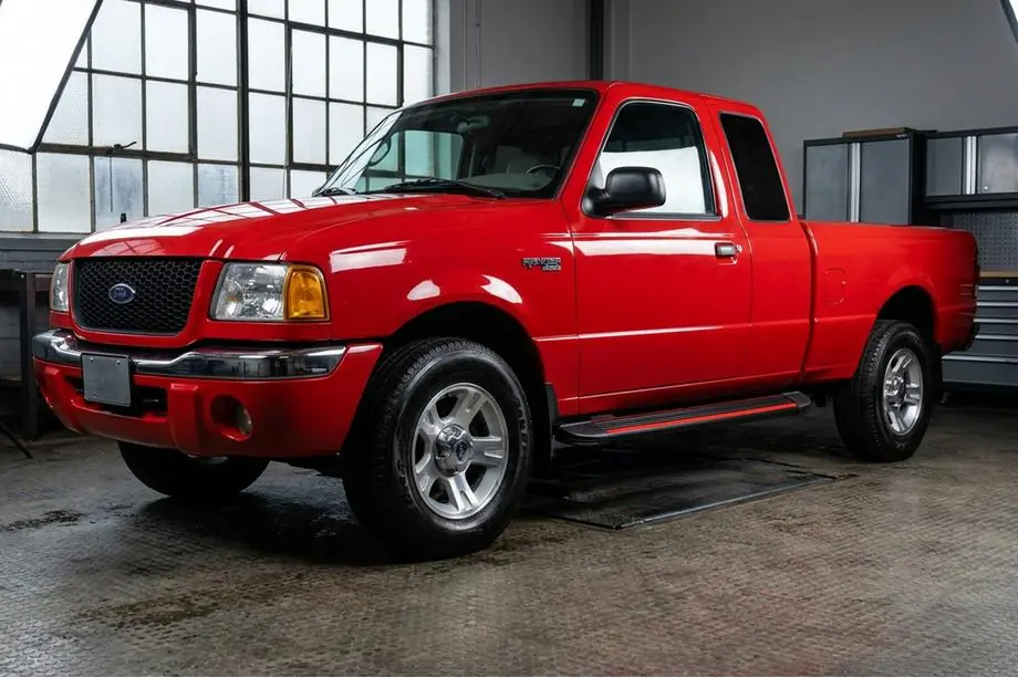 Ford Ranger 2002–2006 Sivuporrassarja Maya Red (2 kpl, alumiini) Image