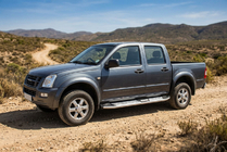 Isuzu D-Max 2002–2011 Mevsim Grey sivuporrassarja (2007-2012, 2 kpl, alumiini) kuva 1
