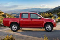 Isuzu D-Max 2002–2011 Sivuporrastangot Maya Red (2007-2012, 2 kpl, alumiini) kuva 1