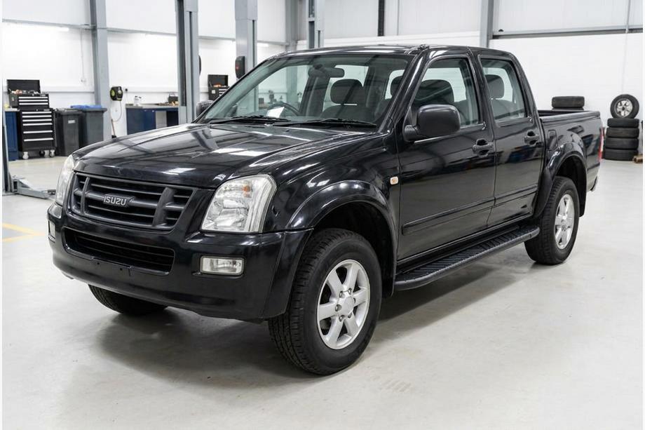 Isuzu D-Max 2002–2011 Sivuporrast Bosphore Black (2007-2012, 2 kpl, alumiini) Image