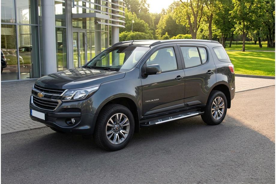 Chevrolet Trailblazer 2012–2019 Sunrise sivuportaat (2 kpl, alumiini) Image