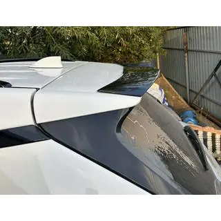 Spoileri (musta) Toyota Rav 4 2019–2025 kuva 3