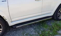 Toyota 4Runner 2009–2024 Sivuaskelmat Design 2020 OEM (2 kpl, alumiini) kuva 1