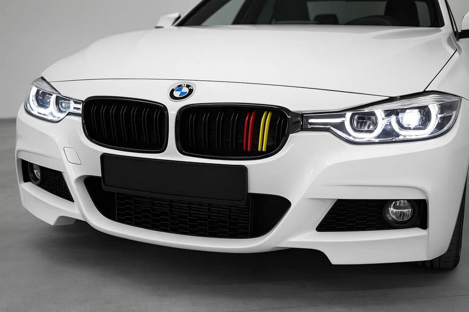 BMW 3-sarja F30/F31 2012–2019 Munuaismaskit M-Look (German Color) Image