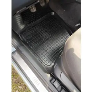 Kumimattosarja korotetulla reunalla (4 kpl, Polytep) Skoda Fabia 2000–2007 kuva 1