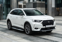 DS 7 Crossback 2017–2022 Mevsim Grey sivuporrastangot (2 kpl, alumiini) kuva 1