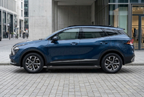 Kia Sportage 2021– Allmond Black sivuportaat (2 kpl, alumiini) kuva 1