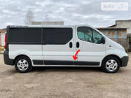 Renault Trafic 2001–2015 Alkuperäinen käytetty ovilista (R2) kuva 1