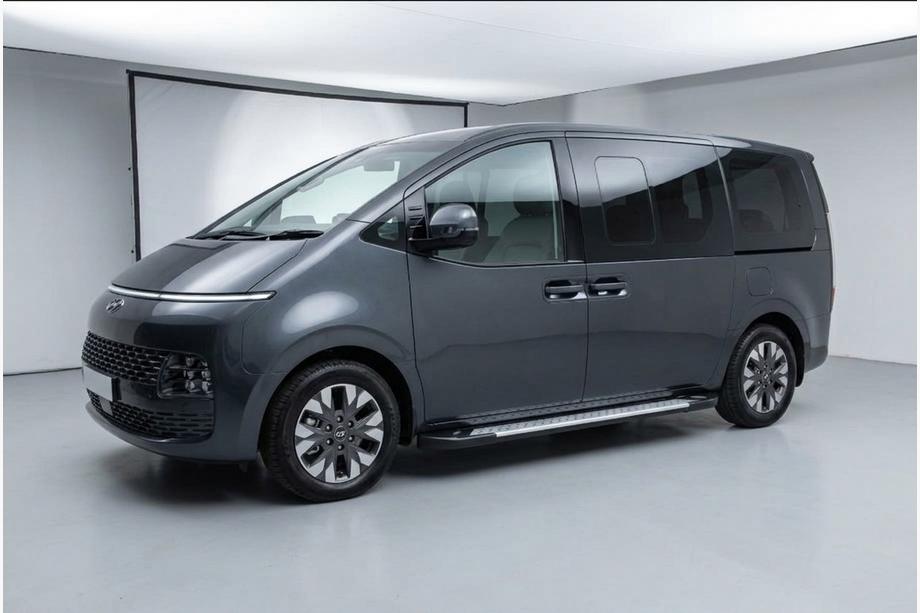 Hyundai Staria 2021– Allmond Grey -sivukynnykset (2 kpl, alumiini) Image