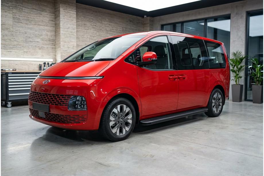 Hyundai Staria 2021– Sivuportaat Maya V1 (2 kpl, alumiini) Kuva 1