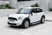 Mini Countryman R60 2010–2017 Allmond Grey -sivukynnykset (2 kpl, alumiini) kuva 1