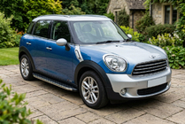 Mini Countryman R60 2010–2017 BlackLine-sivuporrast (2 kpl, alumiini) kuva 1
