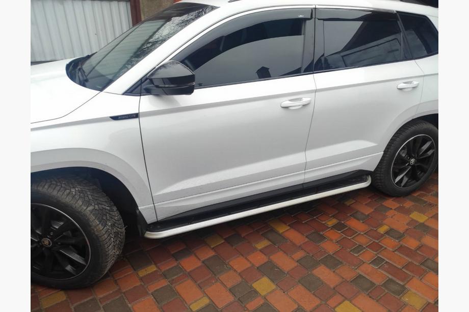 Skoda Karoq 2018– Sivuporras OEM V2 (2 kpl, alumiini) Image