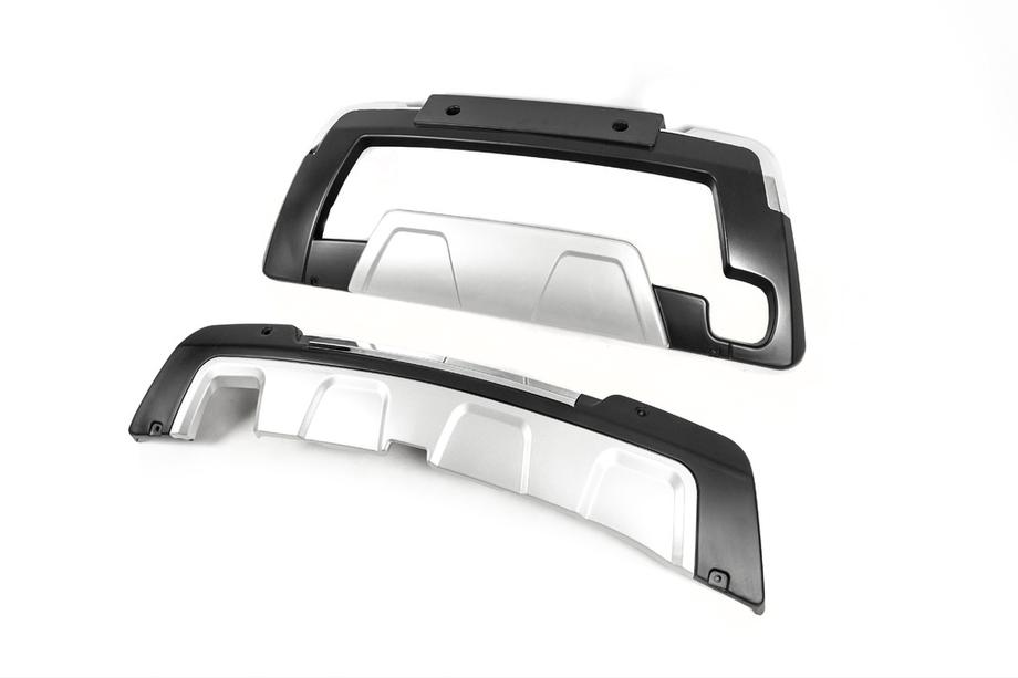 Dacia Duster 2008–2018 Etu- ja takapuskurin lipat 2014-2018 (2 kpl) Image