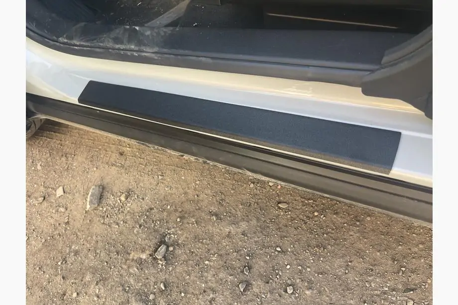 Mazda CX-30 2019– DDU Mat kynnyslistat (2 kpl, muovi) Image