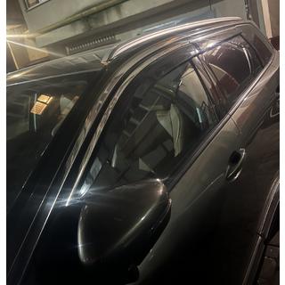 Tuuliohjaimet kromilistalla (4 kpl, Niken) Peugeot 5008 2016–2023 kuva 4