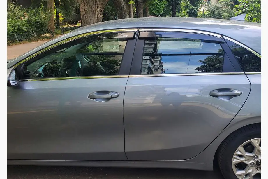 Kia Ceed 2018– Ikkunatuuliohjaimet kromilistalla HB (4 kpl, Niken) Image