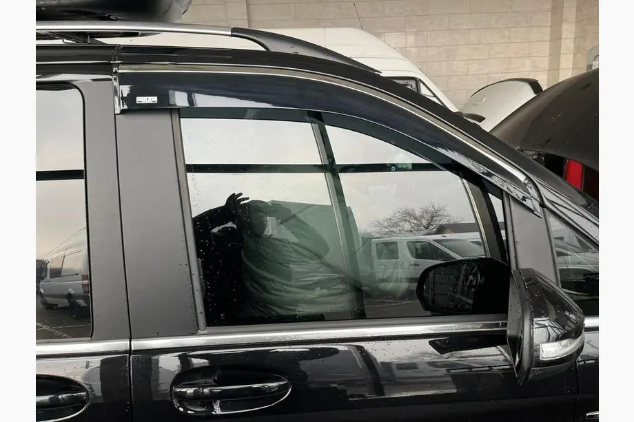 Mercedes Vito W639 2004–2014 Ikkunatuuliohjaimet kromilistalla (2 kpl, Niken) Kuva 1