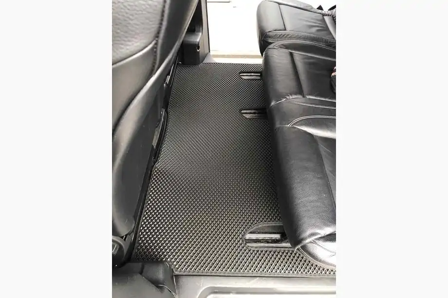 Mercedes Vito/V-class W447 2014– EVA-lattiamattosarja V-Class ExtraLong 2 sivupalaa (vain nouto, täysi sisustasarja, musta) Image