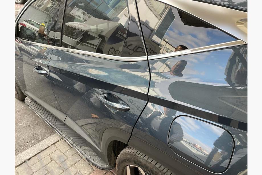 Hyundai Tucson NX4 2021– Ikkunoiden alareunan kromilistat (6 kpl, ruostumaton teräs) Image