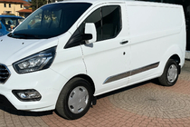 Ford Custom 2013–2022 Carmos ovilistat (5 kpl, ruostumaton teräs) kuva 1