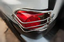 Toyota FJ Cruiser 2006–2022 Takavalojen suojat, ruostumaton teräs (2 kpl) kuva 4