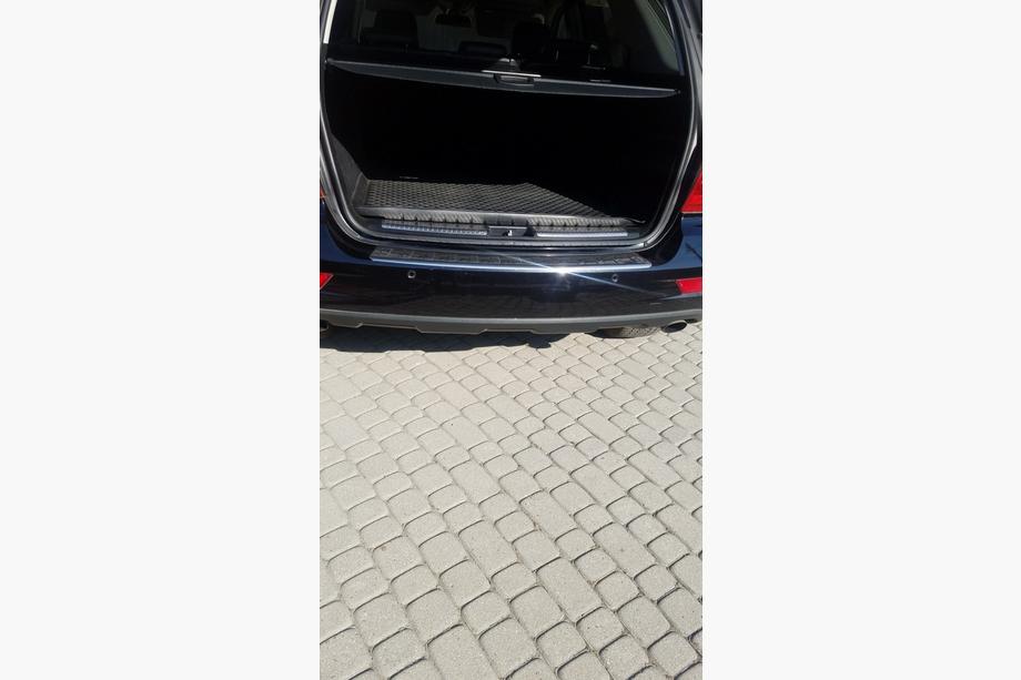 Mercedes ML W164 2005–2011 OmsaLine takapuskurin suojalistat (RST) Kuva 5